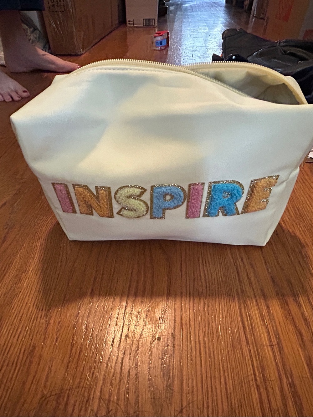 Inspire Glitter Accent Cream Cosmetic Bag